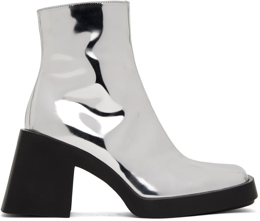 【関税込み】Justine Clenquet ホワイト Chloe ブーツ Justine Clenquet Black Chloë Strap Boots - Shoes - BeyondStyle