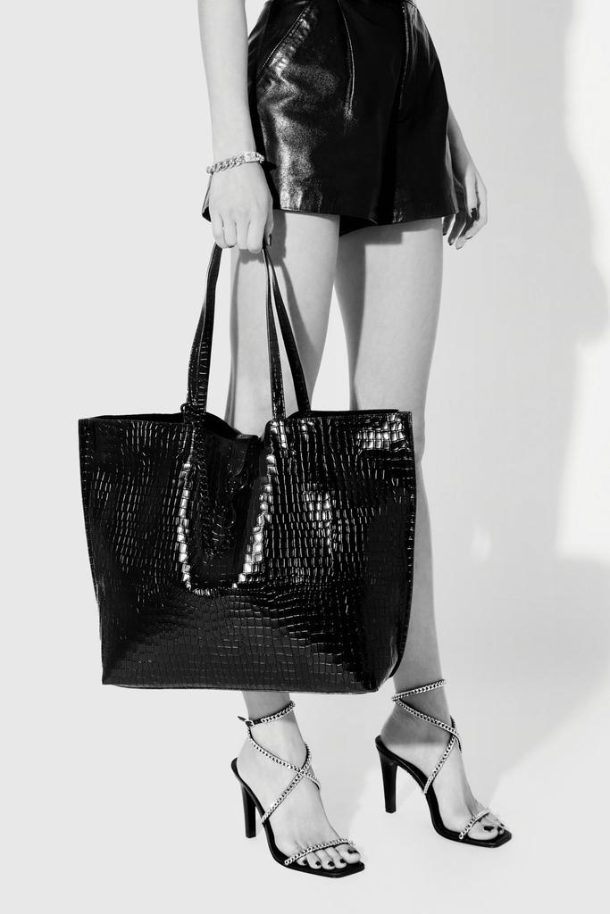 【Rebecca Minkoff】メーガン トート ※関税込 Rebecca Minkoff Large Megan Leather Tote Bag | Saks Fifth Avenue