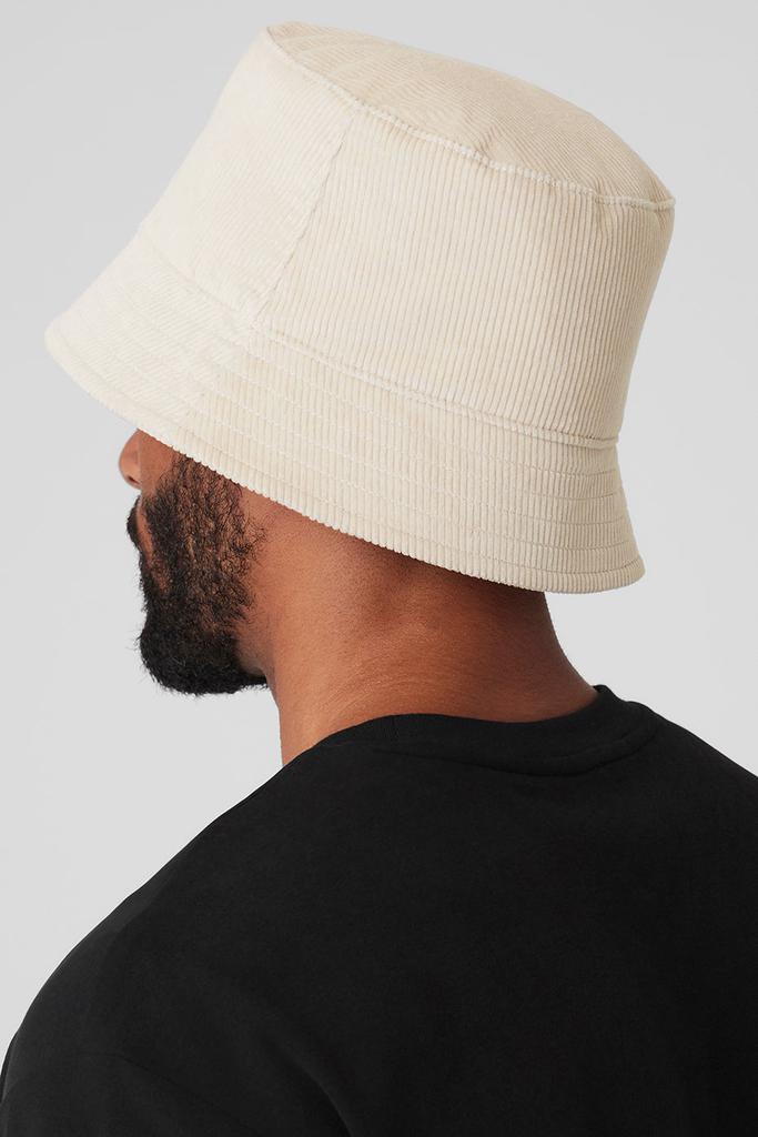【Alo Yoga】Corduroy Neighborhood Bucket Hat Corduroy Neighborhood Bucket Hat - Black | Alo Yoga