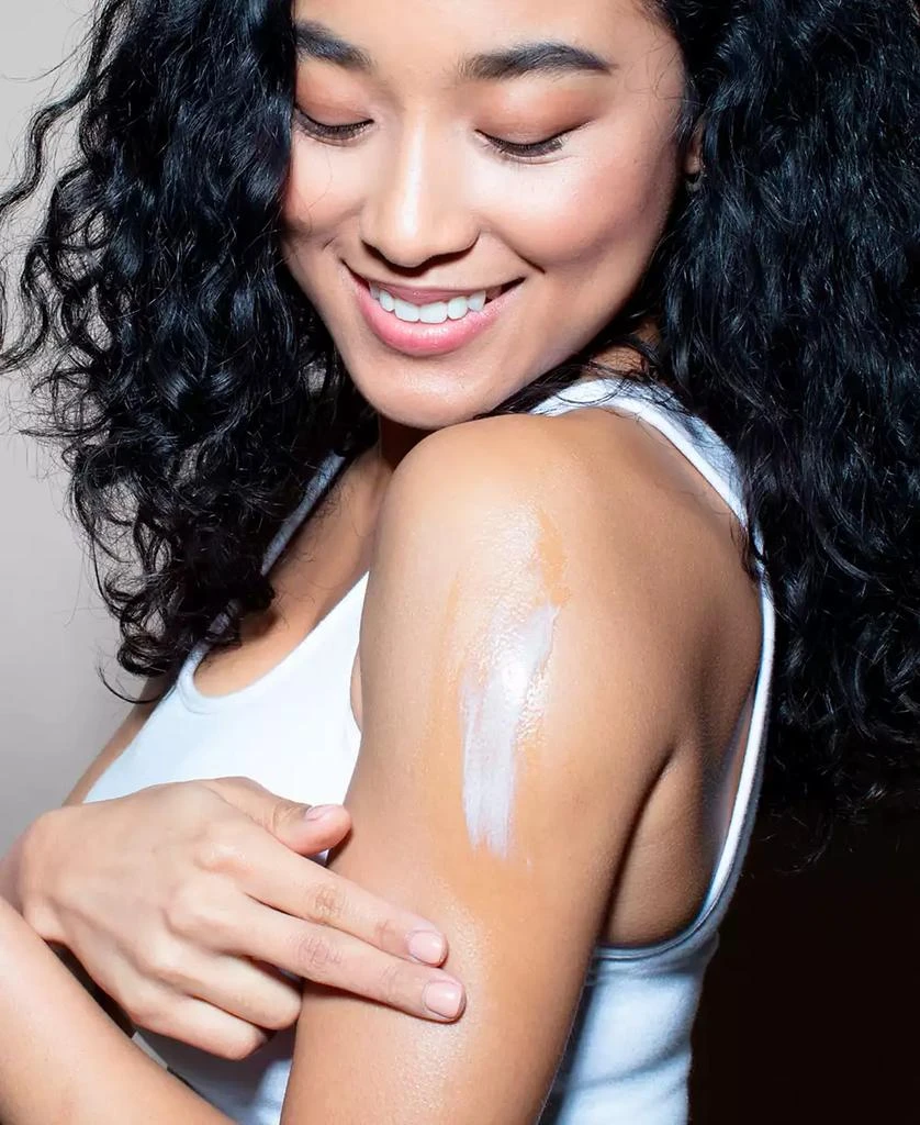 Coola Classic Body Sunscreen Lotion SPF 50 3