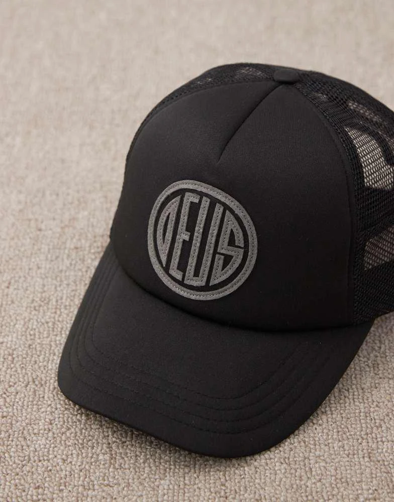 Deus Deus Ex Machina pill trucker cap in black 3