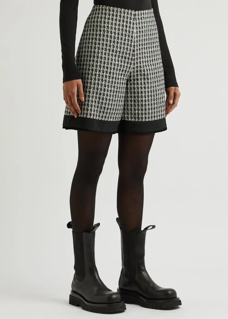 Moncler Tweed shorts 2