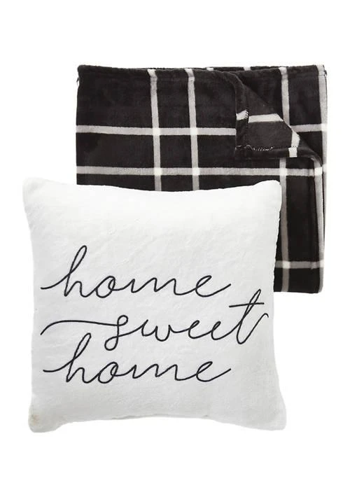 Modern. Southern. Home.™ Southern. Home. Giftable Throw Set 1