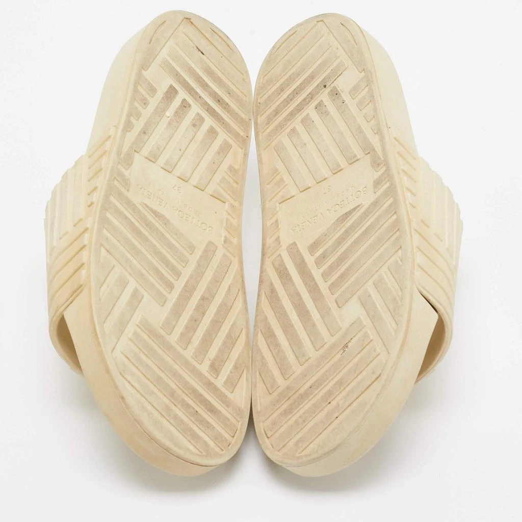 Bottega Veneta Bottega Veneta Cream Rubber Pool Slides Size 37 6