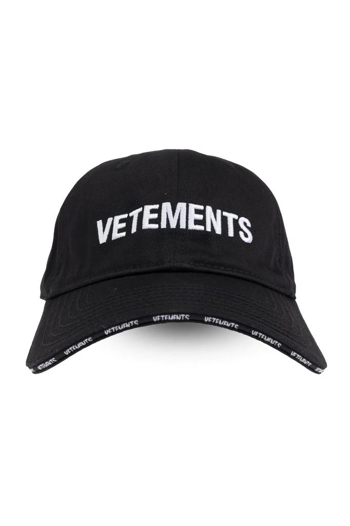 Vetements Vetements Logo Embroidered Curved Peak Cap 1