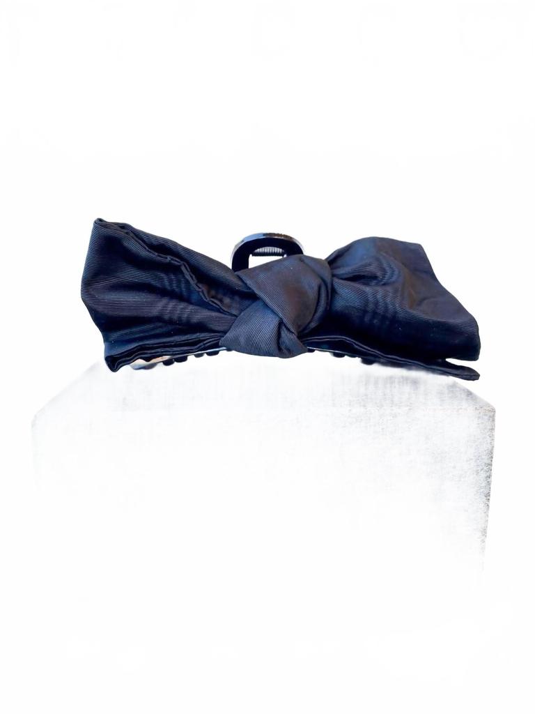 Loeffler Randall Anika Bow Claw Clip In Black