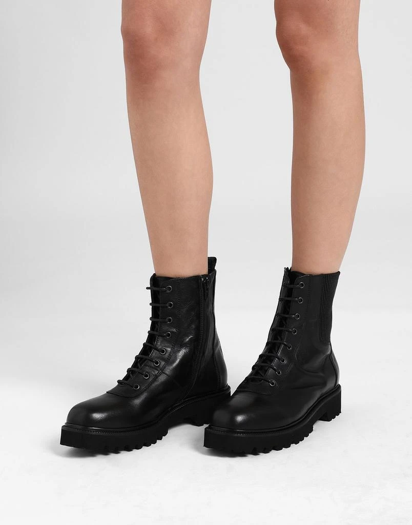 Karl Lagerfeld Paris Ankle boot 4