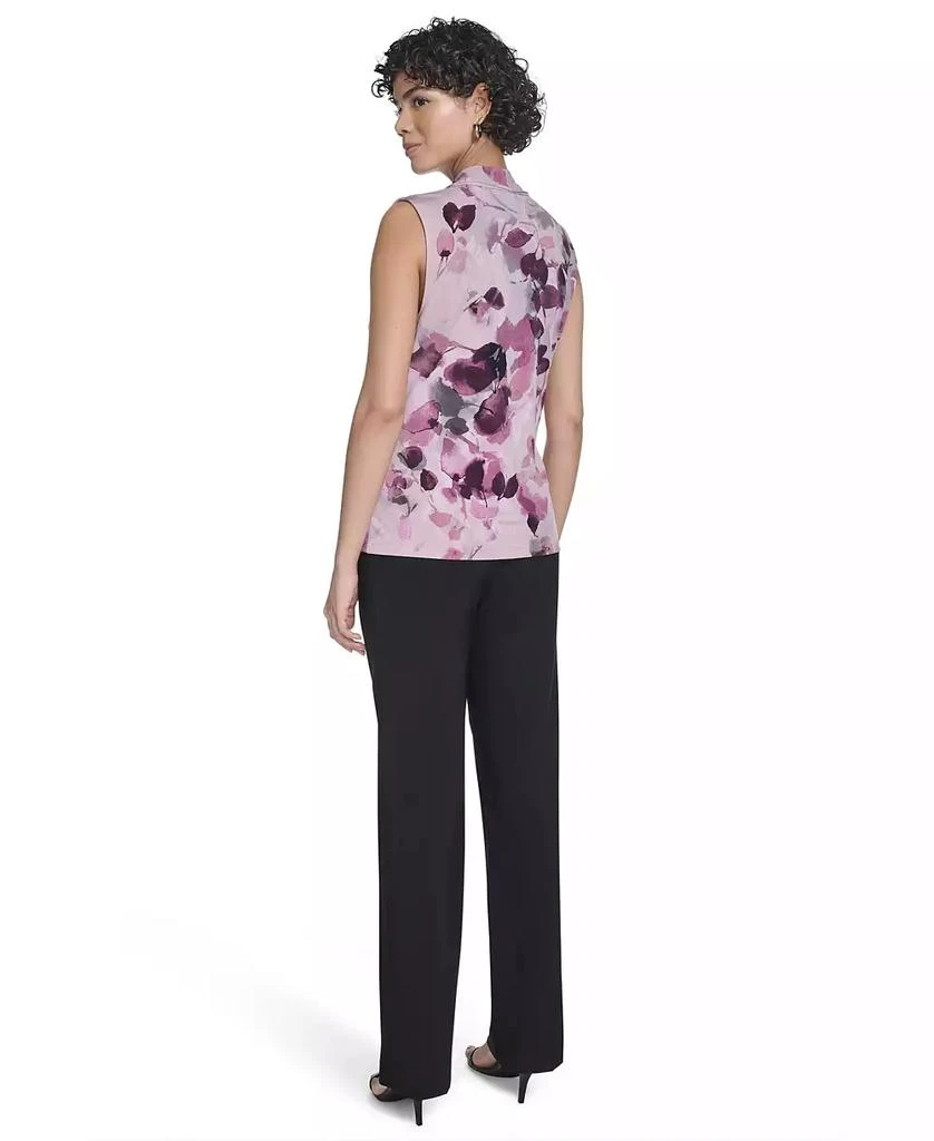 Calvin Klein Women
s Sleeveless Printed V-Neck Top 2