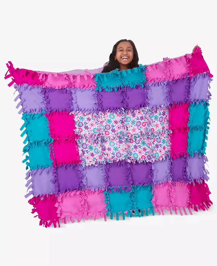Melissa & Doug Melissa & Doug Created by Me Flower Fleece Quilt No-Sew Craft Kit 3
