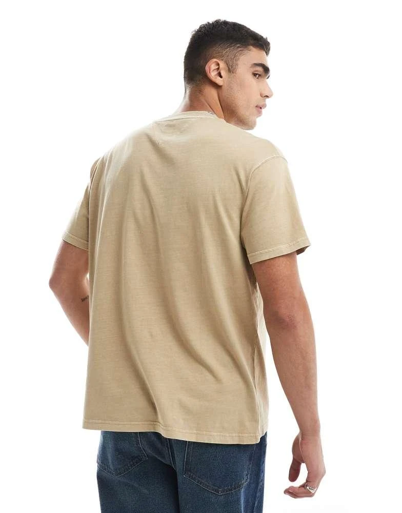 Tommy Jeans Tommy Jeans relaxed badge t-shirt in tan 3