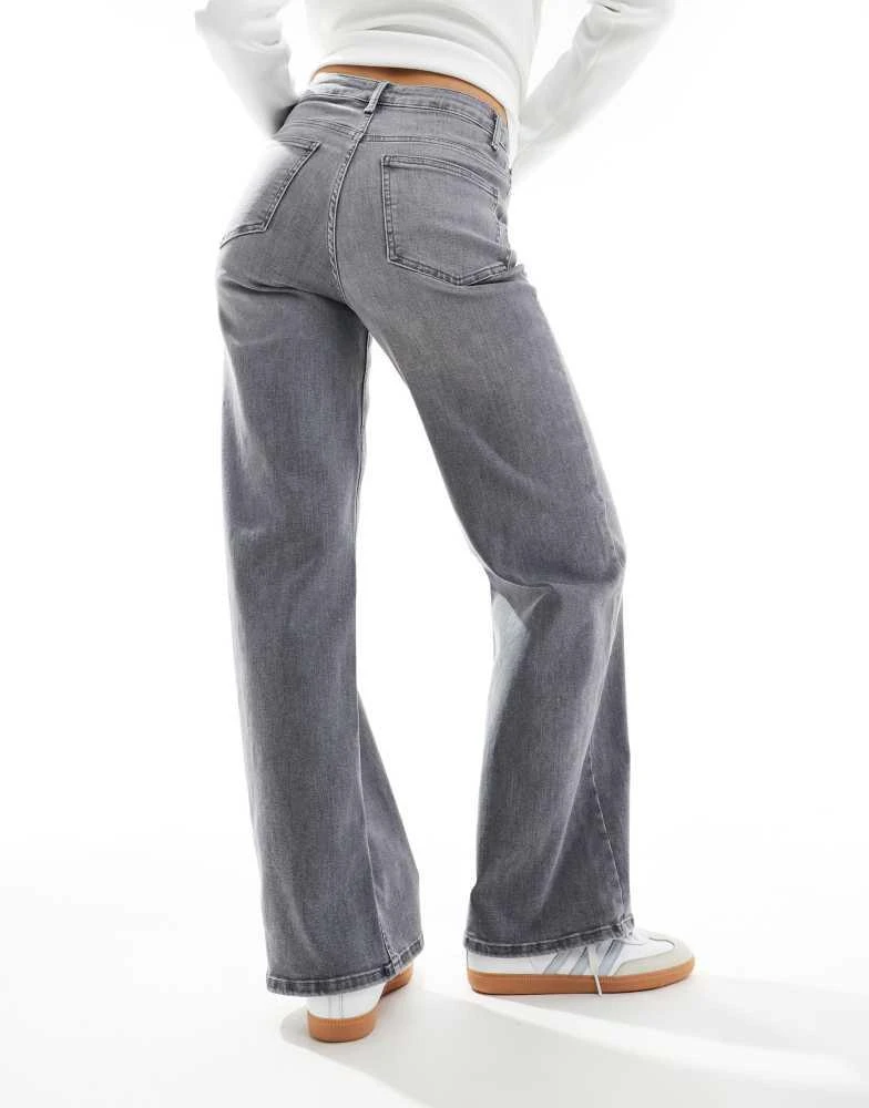 ONLY ONLY Madison high waist wide leg jeans in light grey 2
