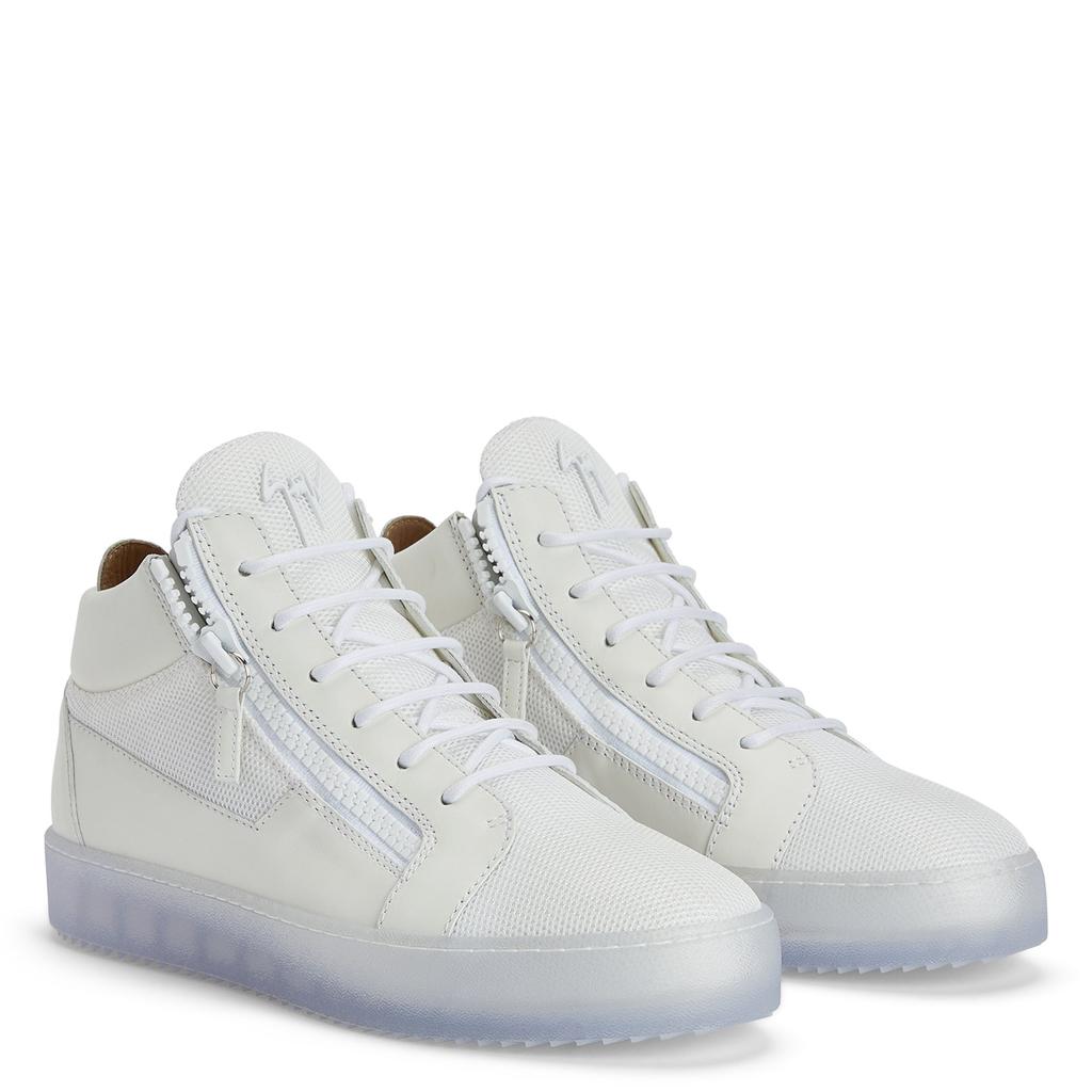 Giuseppe Zanotti Kriss