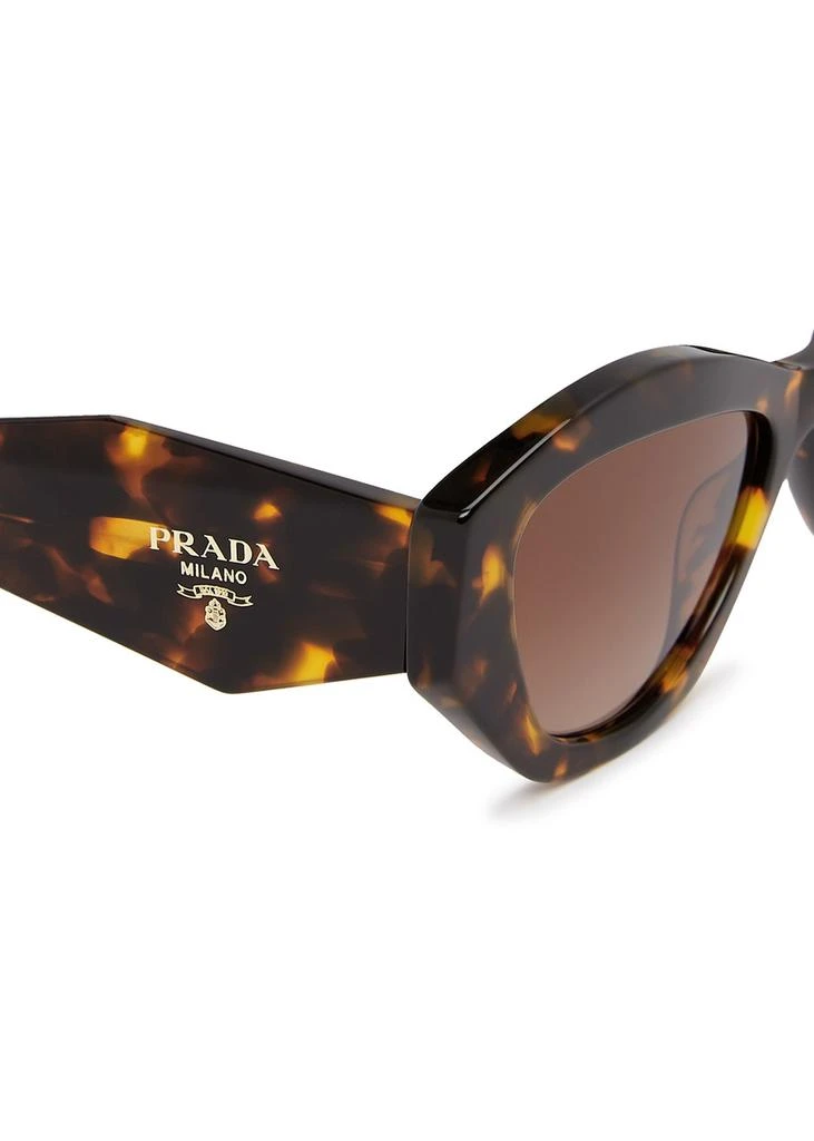 Prada Cat-eye sunglasses 3