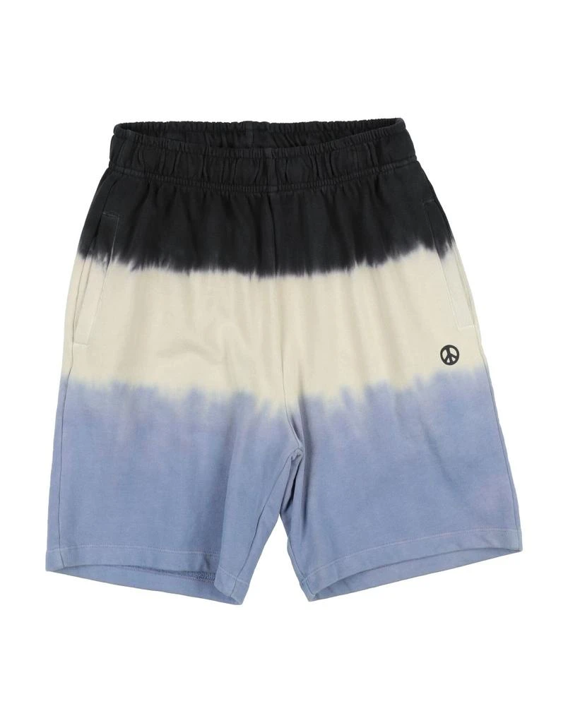 MOLO Shorts
Bermuda