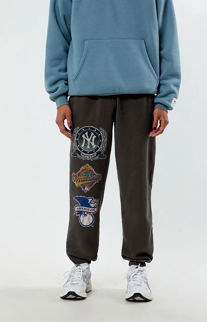 New Era NY Yankees Vintage Sweatpants 1