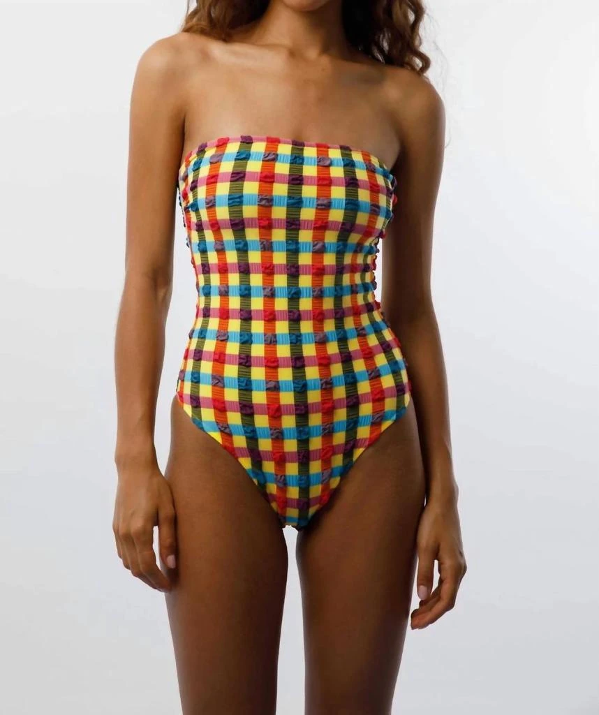 Caro Luna Caro Luna - Estela One Piece 1