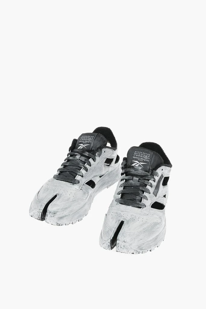 MAISON MARGIELA Reebok Paint Effect Leather Tabi Sneakers With Cutout 1