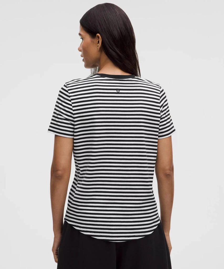 Lululemon Love Curved-Hem Crewneck T-Shirt 86