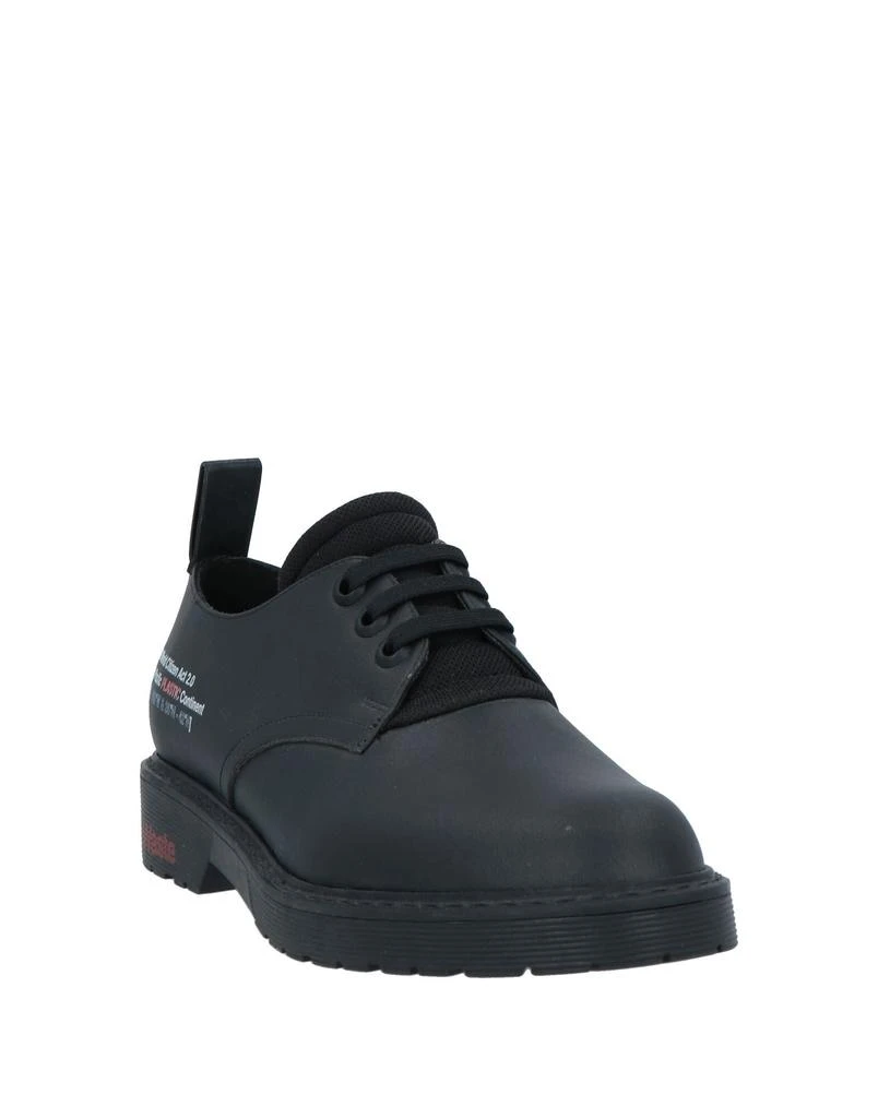 F_WD Laced shoes 2