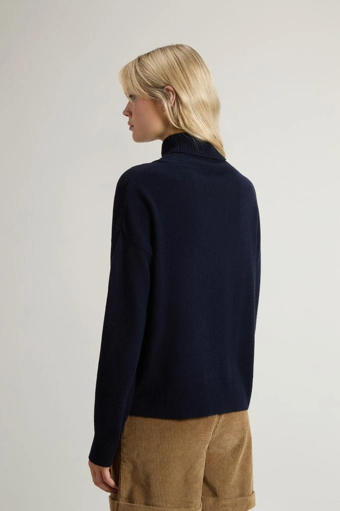 Woolrich Turtleneck Sweater in Virgin Wool and Cashmere Blend - Women - Black 3