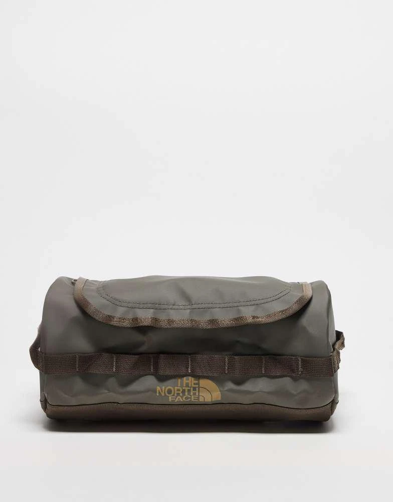 The North Face The North Face Base camp travel washbag in new taupe green-smokey 1