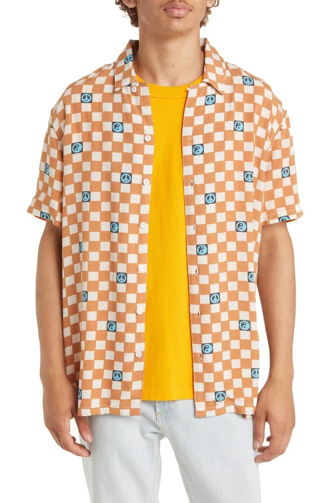 PacSun Checkers Resort Short Sleeve Button-Up Shirt 1