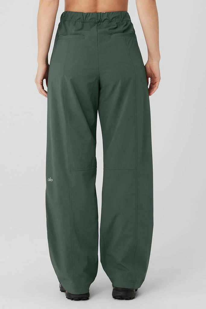 Alo Flip It Trouser - Dark Cactus 3