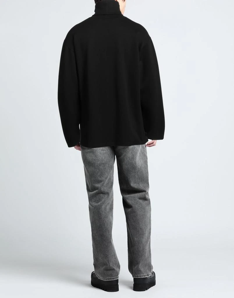 South2 West8 T-shirt 3