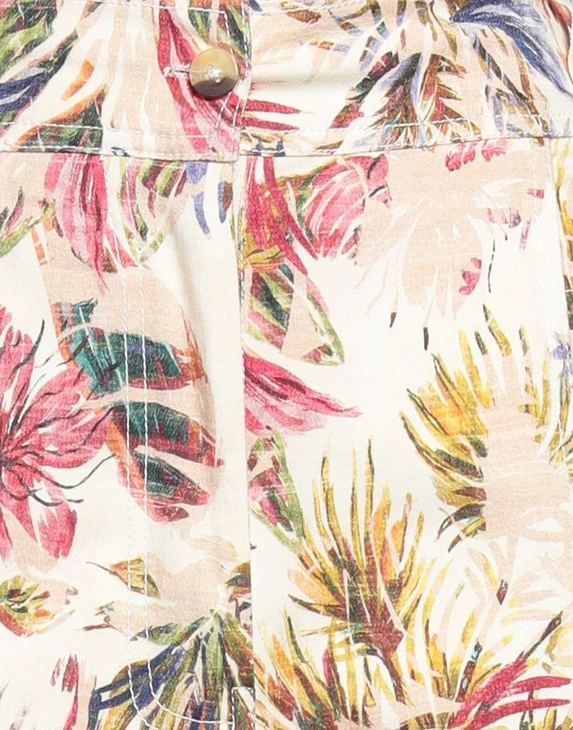 CHUFY Shorts & Bermuda 4