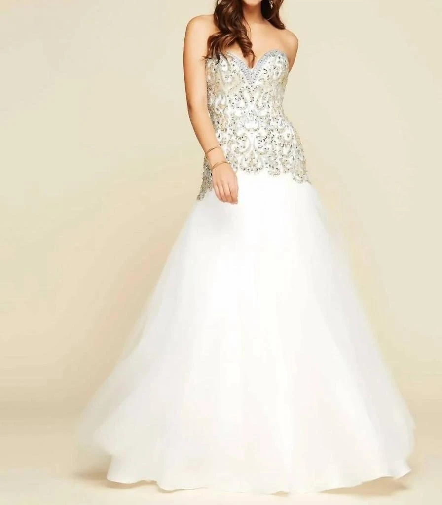 Shop Rhinestones Embellished Ball Gown In Ivory/gold on Sale at BeyondStyle   Get 13% Off Rhinestones Embellished Ball Gown In Ivory/gold with  Limited-Time Flash Deals, Exclusive Discounts, and Special Offers. Enjoy  Unbeatable