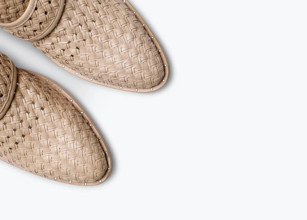 Freda Salvador Keen Mule In Nude Woven Cald 2