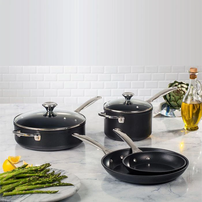 Le Creuset 11" Nonstick Crepe Pan 2
