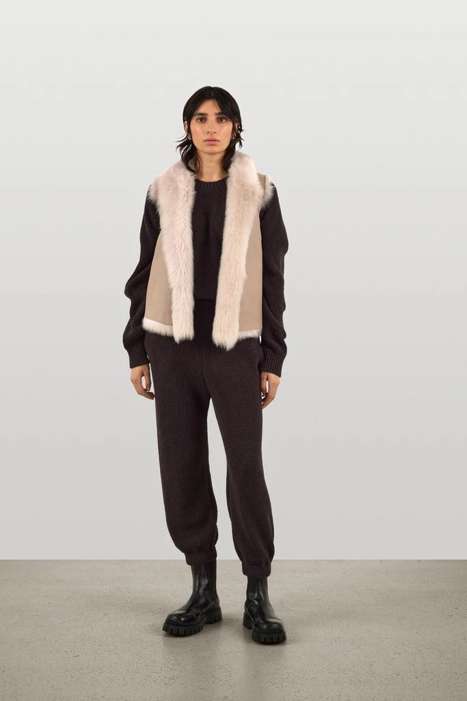Gushlow & Cole Natural cut shearling gilet 2