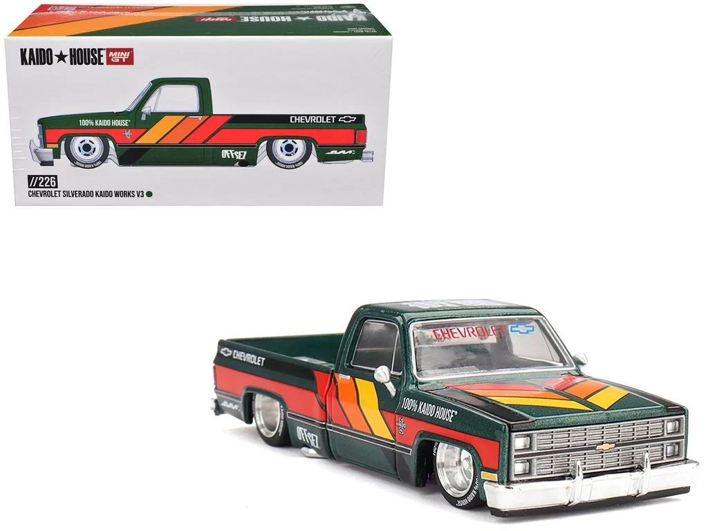 Mini GT Chevrolet Silverado Kaido Works V3 Dark Green Metallic w/ Graphics Jun Imai Kaido House Special 1/64