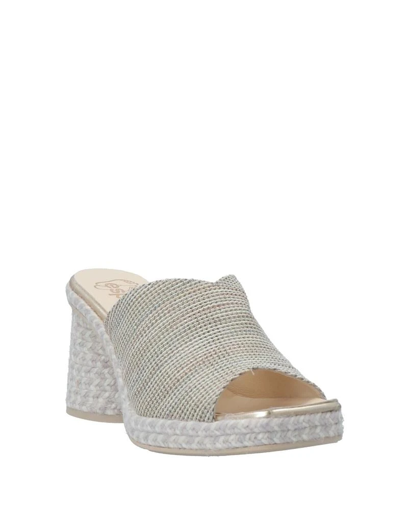 ESPADRILLES Espadrilles 2