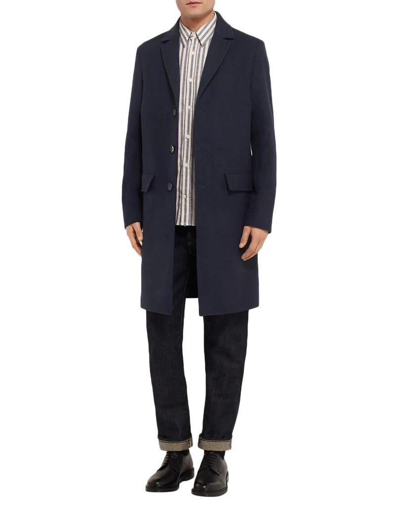 MR P. Coat 4