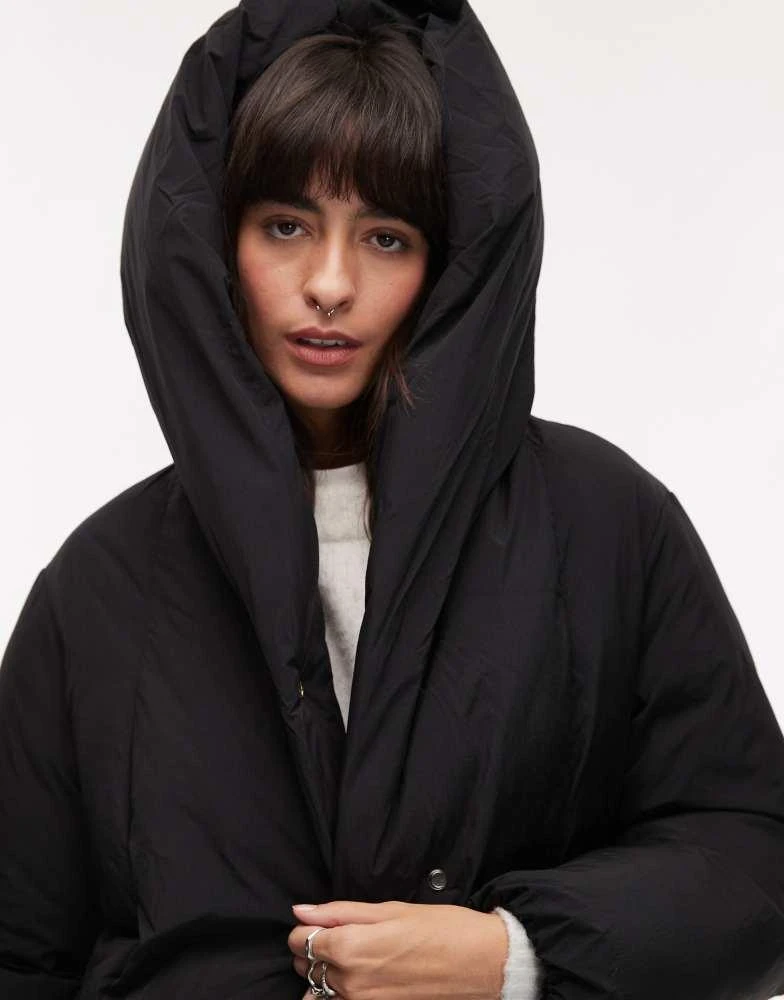Mango Mango oversized relaxed collar puffer coat in black 4