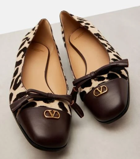 Valentino Valet Du Roi calf hair ballet flats 5