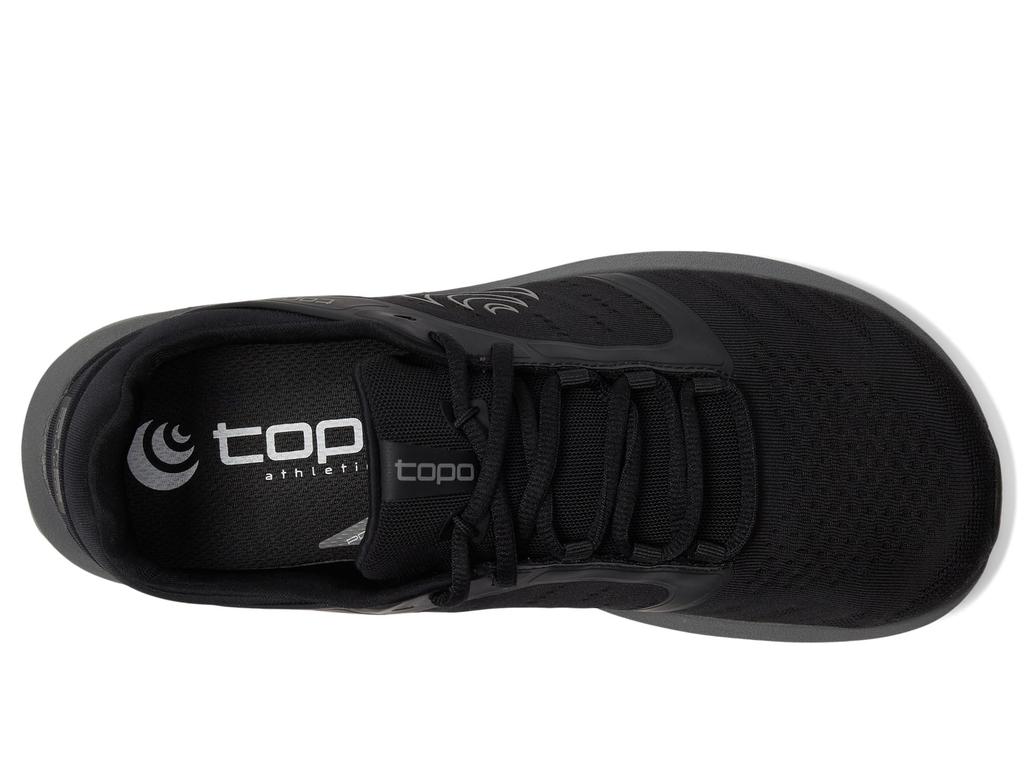 TOPO ATHLETIC ST-5