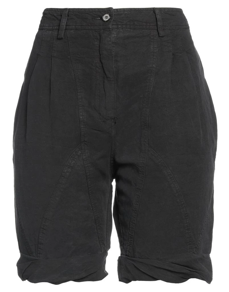 GOLD CASE Shorts & Bermuda 1