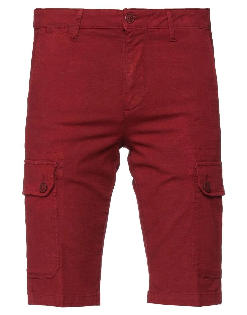 LOST IN ALBION Shorts & Bermuda 1