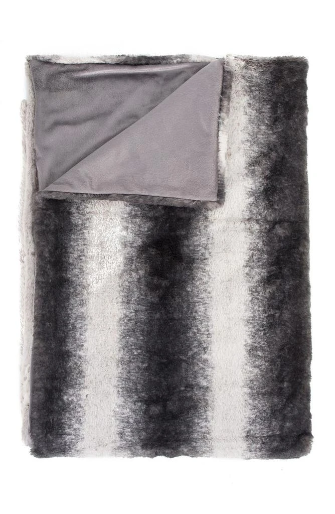 LUXE Irving Faux Fur Throw Blanket 1