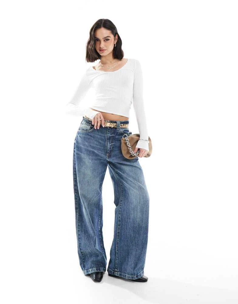 Stradivarius Stradivarius v neck long sleeve jersey top in white 2