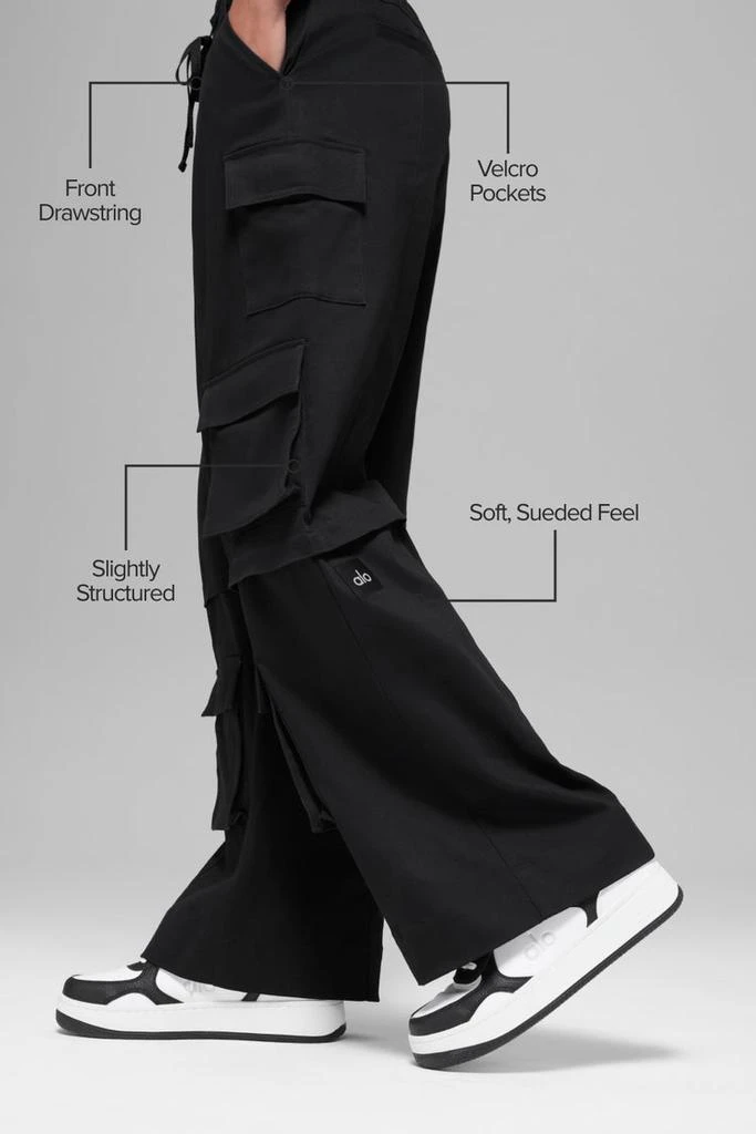 Alo Mid-Rise Scout Cargo Pant - Black 2