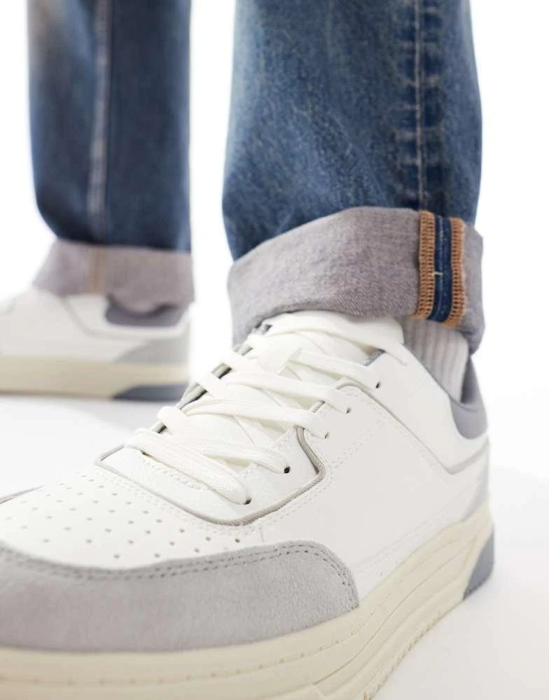 Pull&Bear Pull&Bear chunky panel contrast trainer in white 4