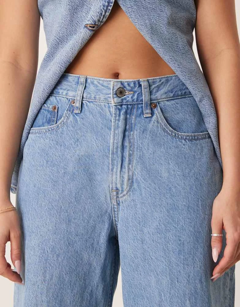 Abercrombie & Fitch Abercrombie & Fitch curve love high rise wide leg jeans in medium wash 5