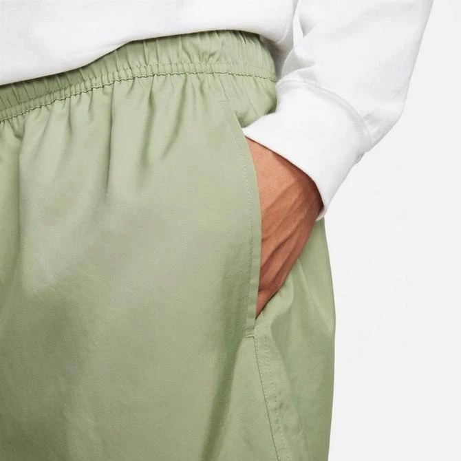 NIKE Men's Nike Club Woven 6" Flow Shorts 4