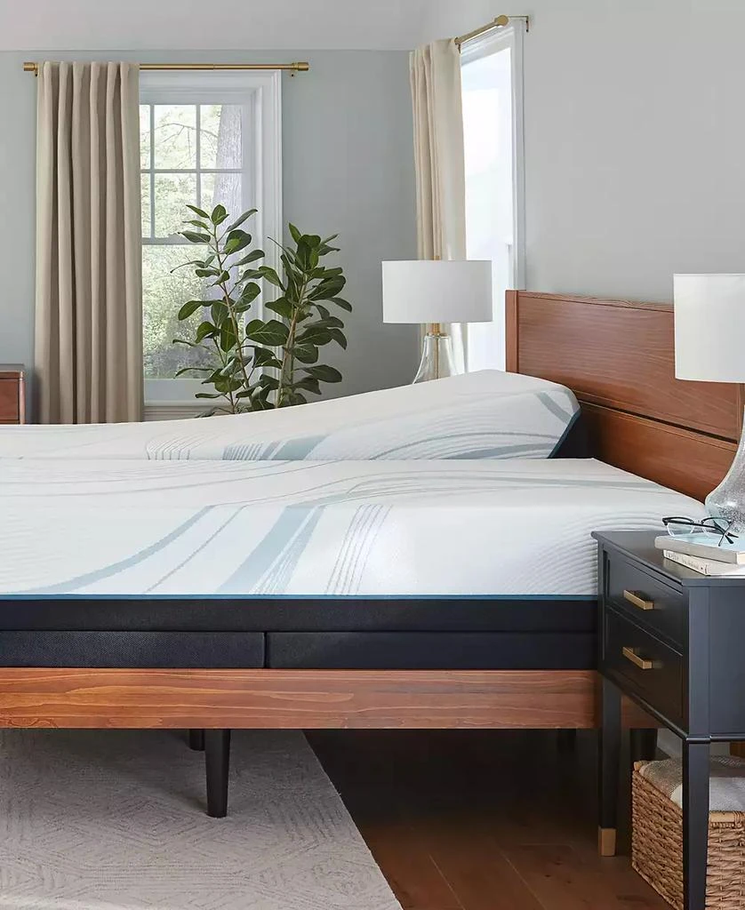 TEMPUR-PEDIC Adapt 11" Medium Hybrid Mattress - 10