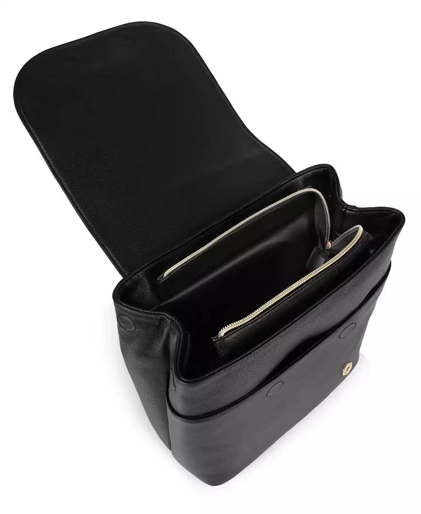 ONIVA 7 Liter Downtown Mini Backpack Cooler 7