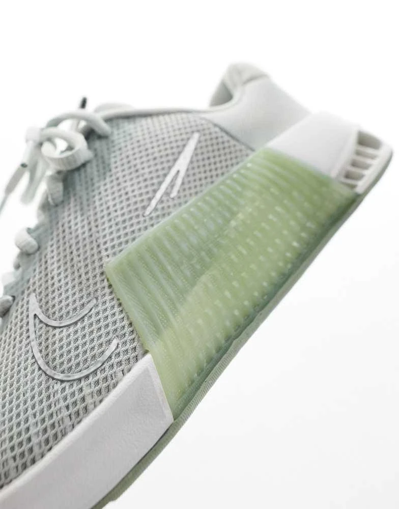 NIKE Nike Training Metcon 9 trainers in light green 5